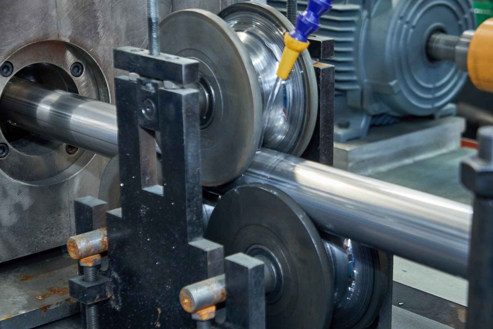 Tube sizing with precision rollers