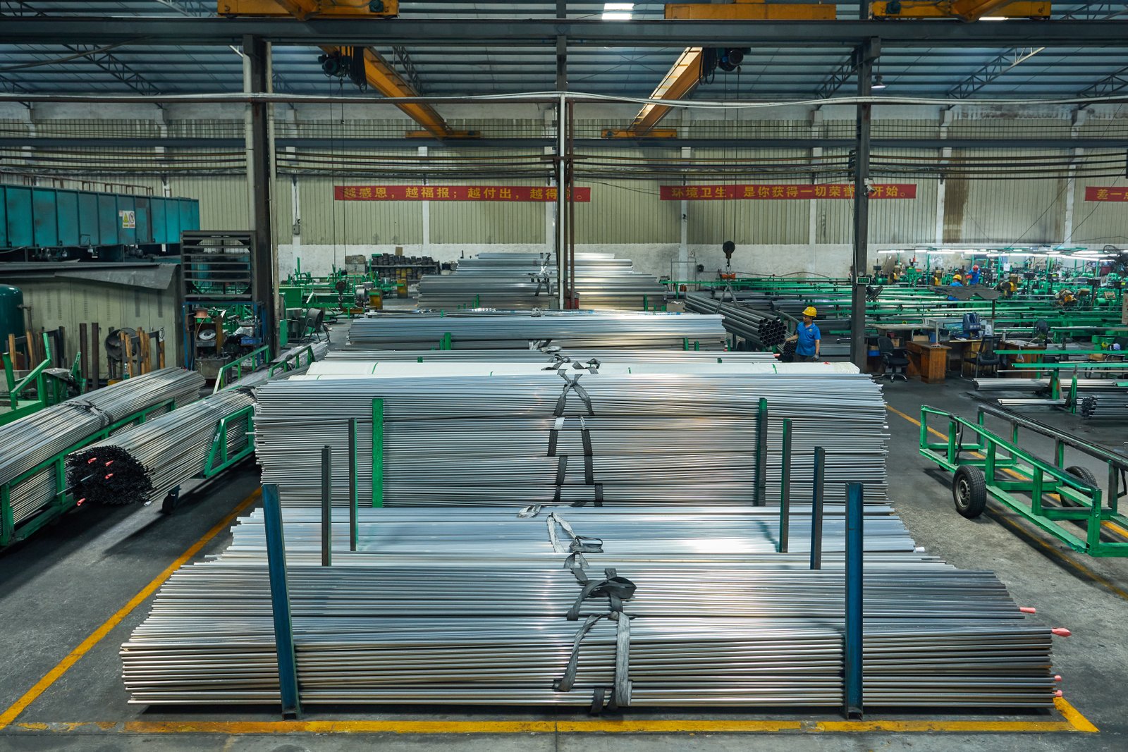 Laser-cut stainless rods prepared